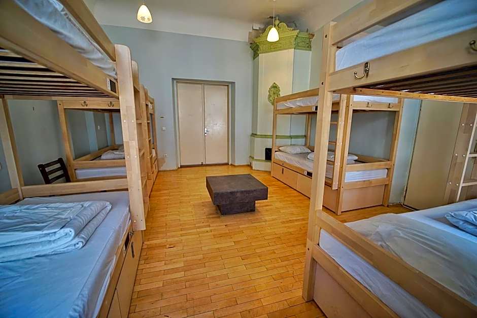 The Monks Bunk Hostel & Bar