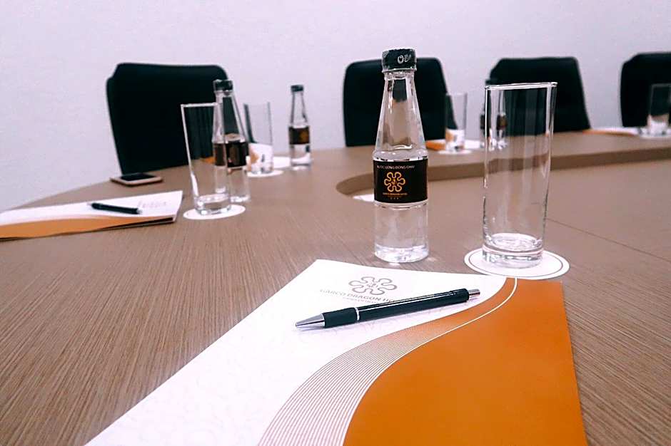 Garco Dragon Hotel 2