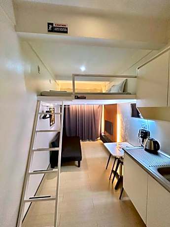 Standard Loft