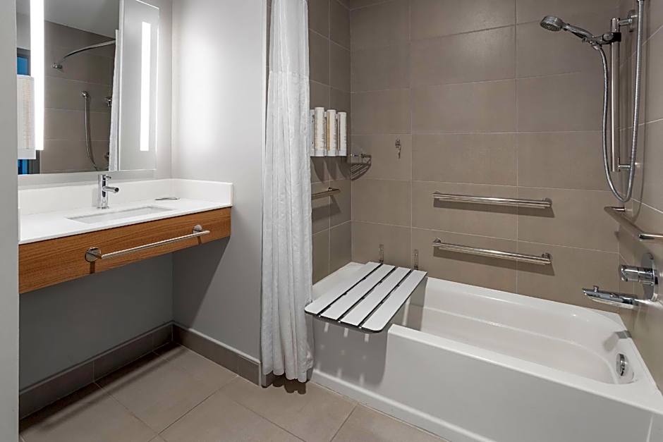 Microtel Inn & Suites by Wyndham Rehoboth Beach