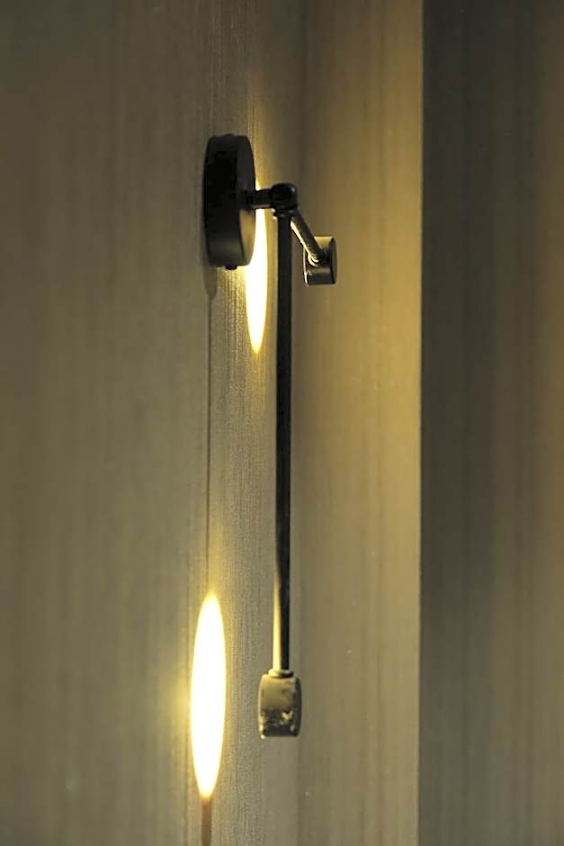 Lenora Airport Hotel