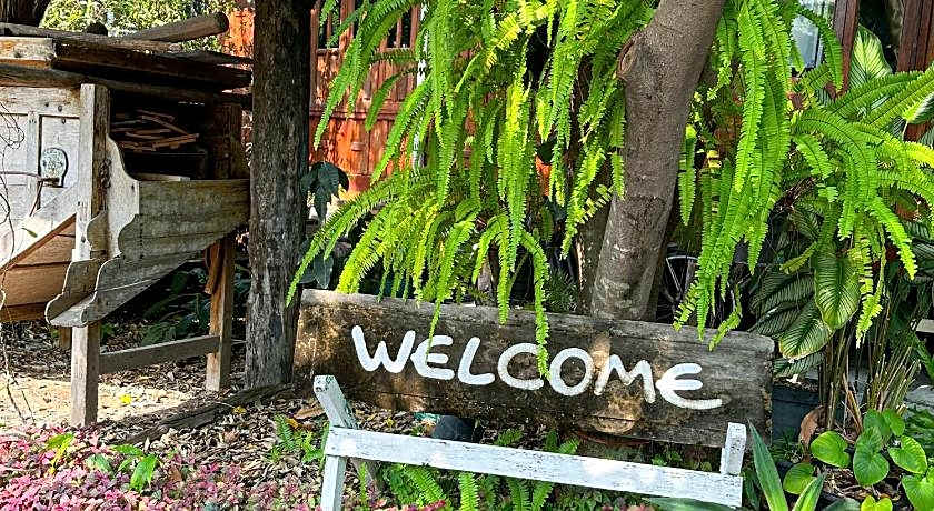 Baanpermsook Impact Muang Thong