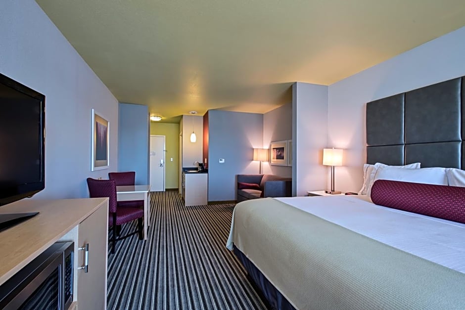 Holiday Inn Express & Suites Carlisle By IHG
