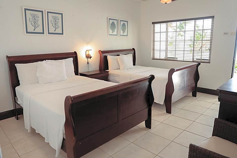 Blue Waters Inn