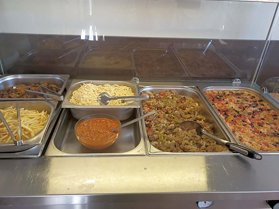 Apart Hotel Vechna R