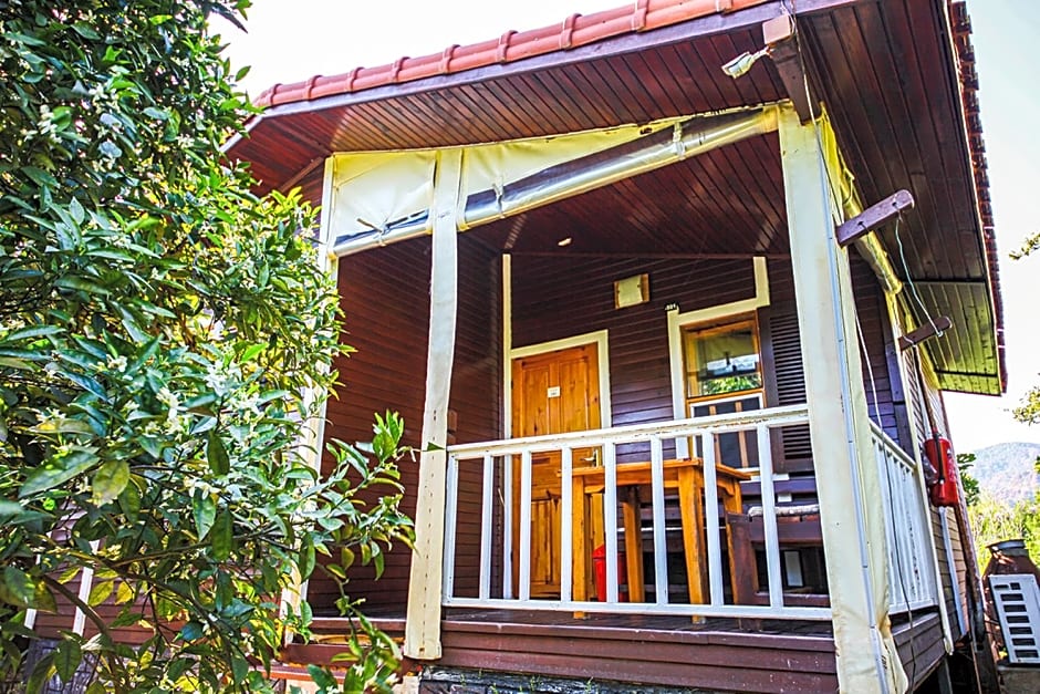 Three Islands Bungalow