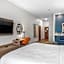 Holiday Inn Express & Suites Maumelle By IHG