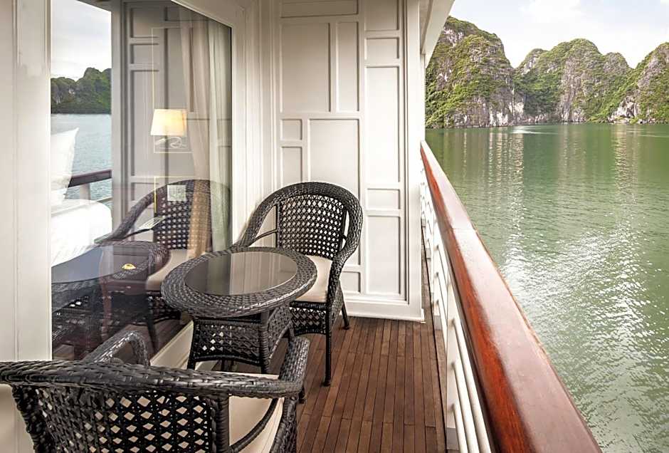 Paradise Elegance Cruise Halong
