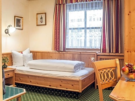 Single Room with Bathroom