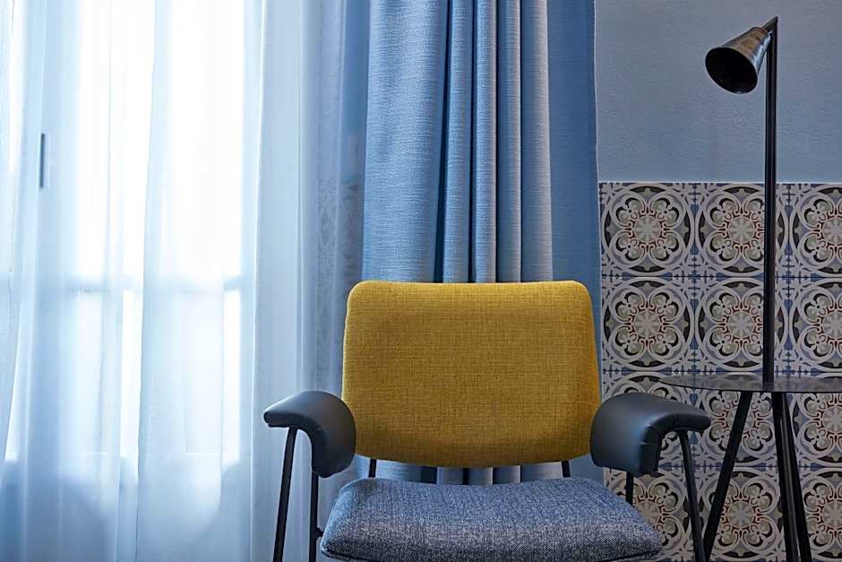 Angelina Boutique Escape