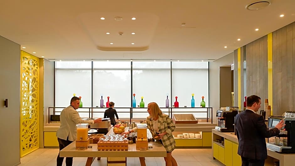 Holiday Inn Express Sydney Macquarie Park By IHG