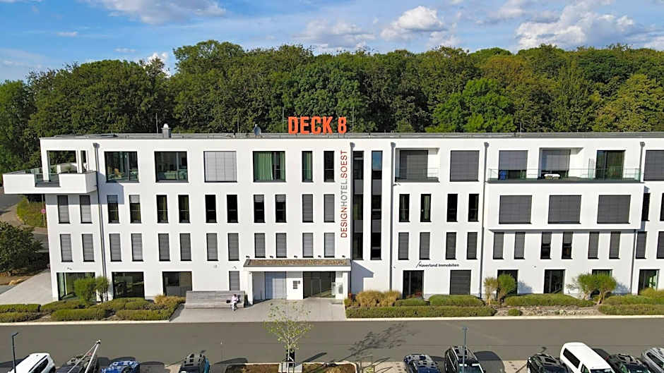 DECK 8 DESIGNHOTEL.SOEST