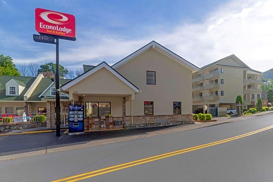 Econo Lodge Inn & Suites At The Conference Center