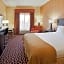 Holiday Inn Express & Suites Sacramento NE Cal Expo By IHG