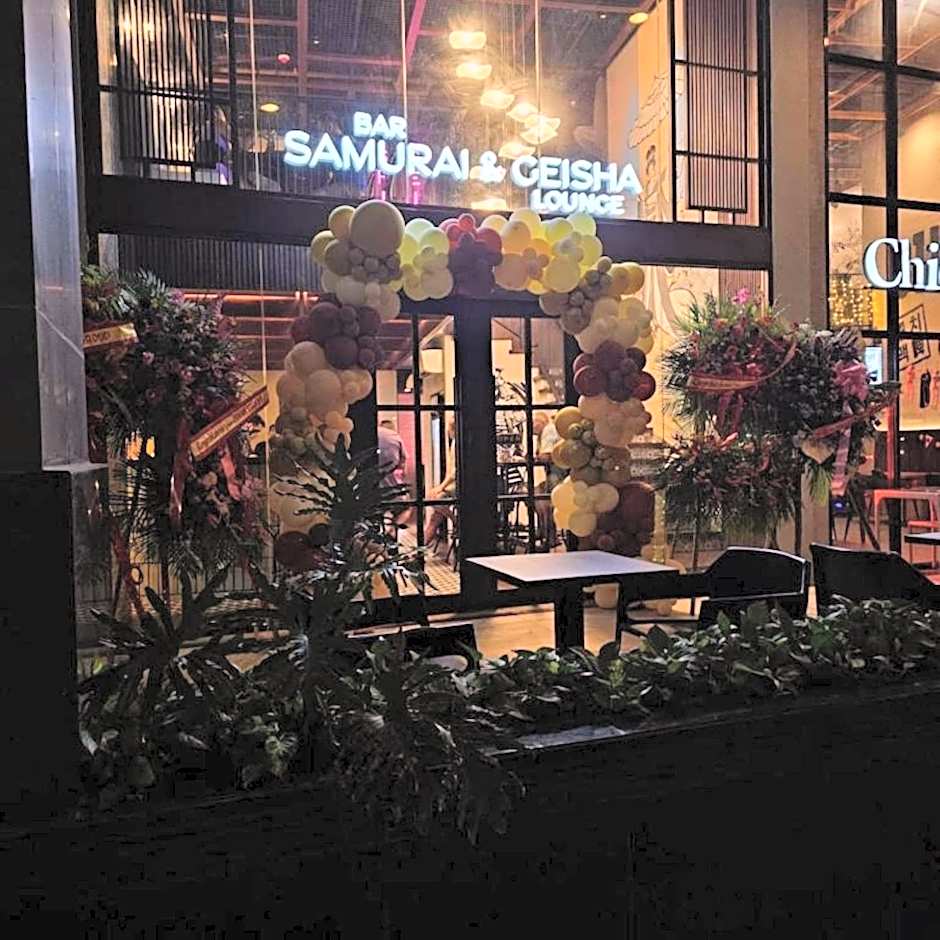 Mactan Newtown 8 boulevard Deluxe