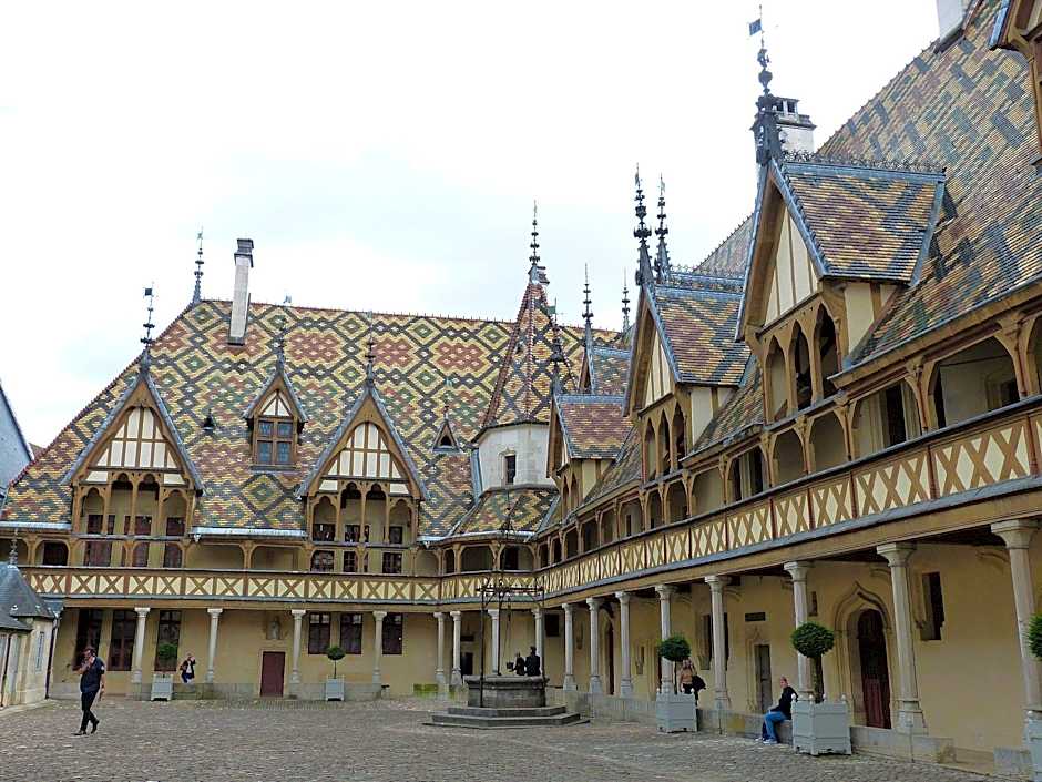 Voco Beaune – Cité Des Vins