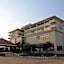 Jp Emerald Hotel