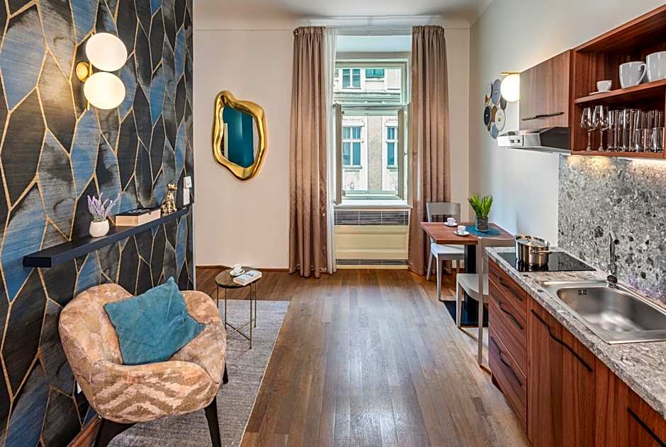 Golden Angel Suites by Adrez