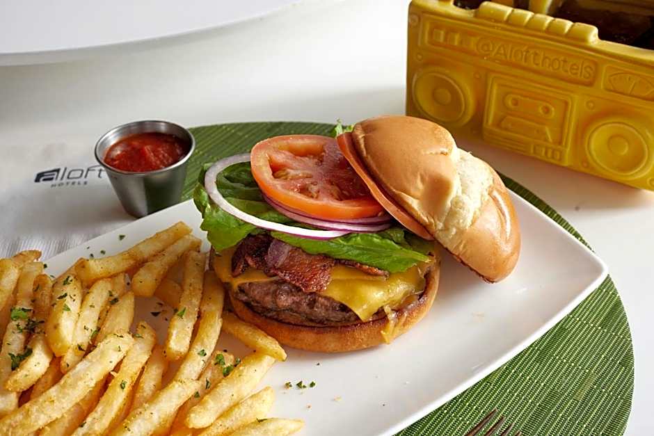 Aloft Seattle Redmond