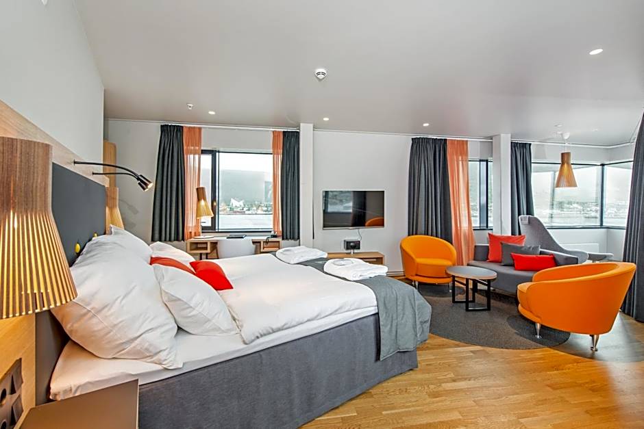 Clarion Hotel The Edge