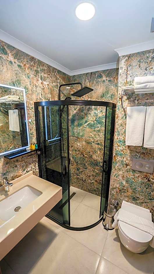 Istanbul Midpoint Hotel