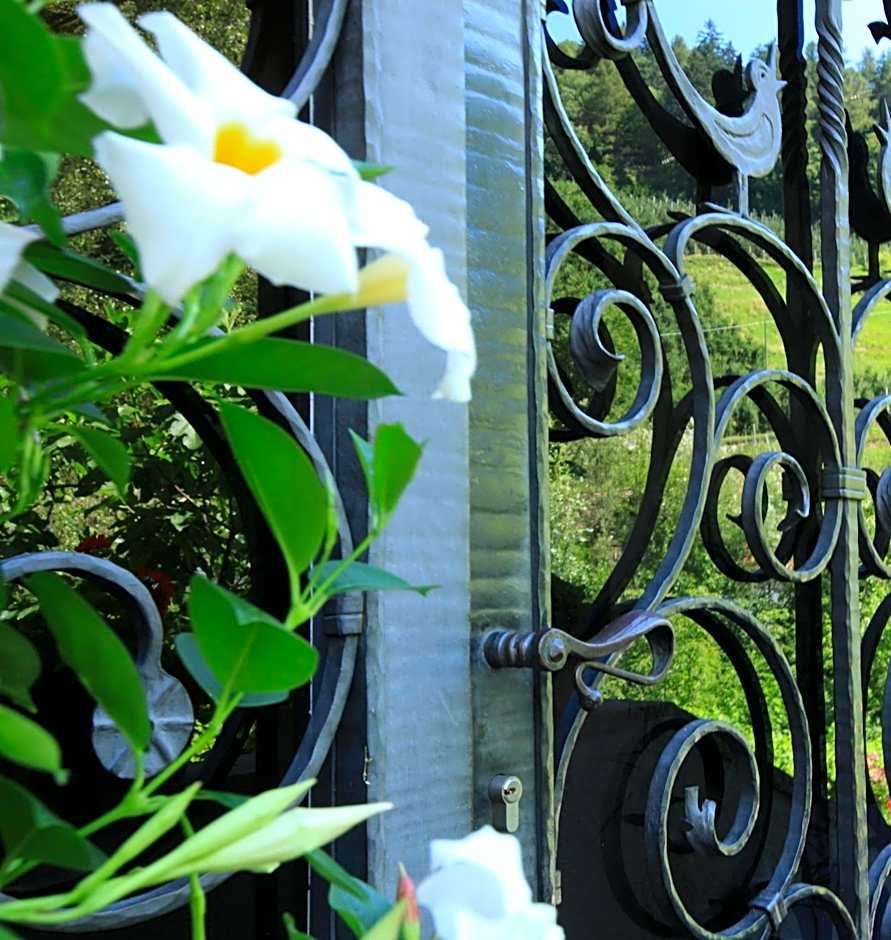 Tannerhof Bed & Breakfast