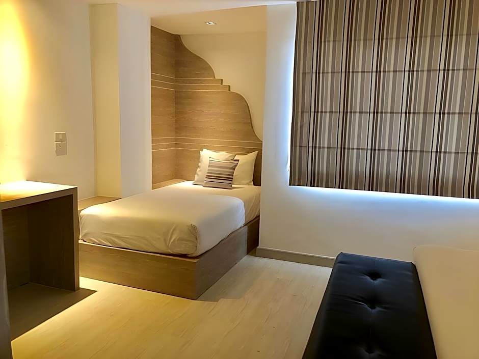 Methavalai Residence