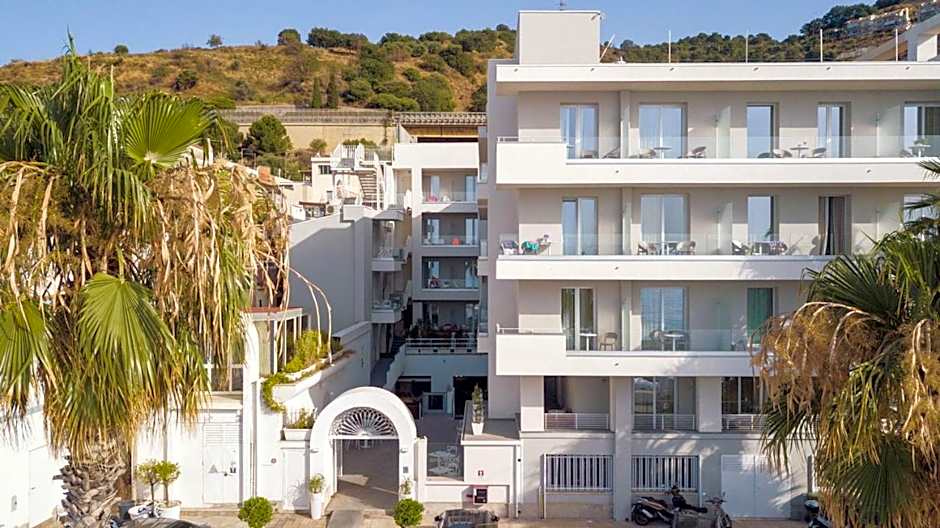 Albatros Beach Hotel