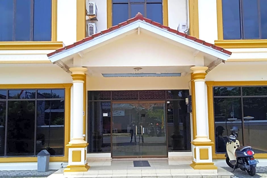 Hotel Akbar Syariah Banyumas RedPartner