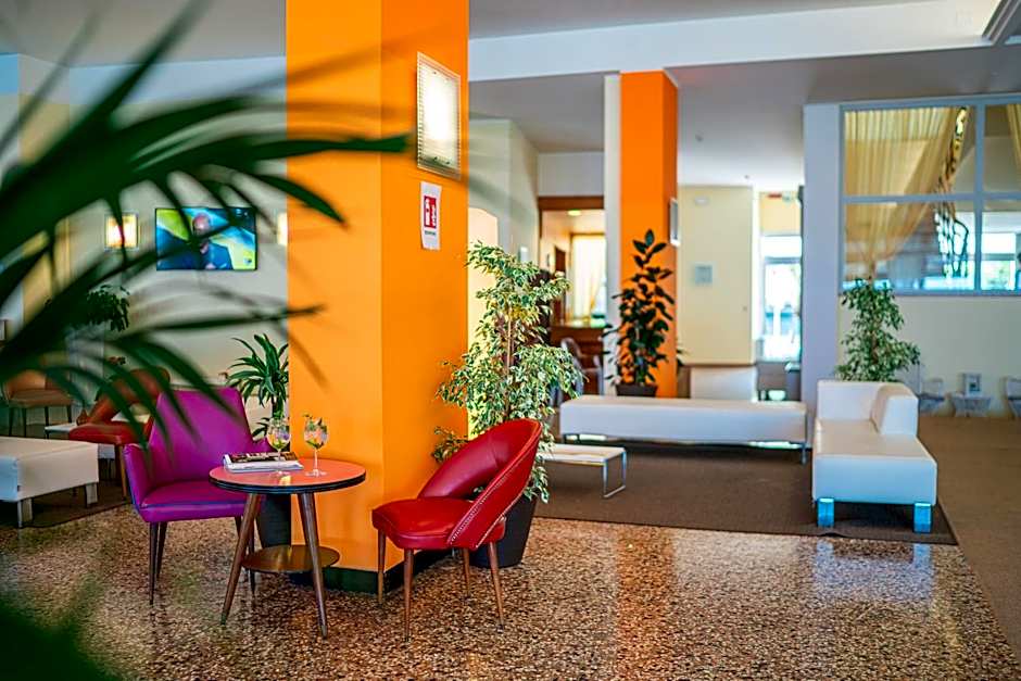 Hotel Astor