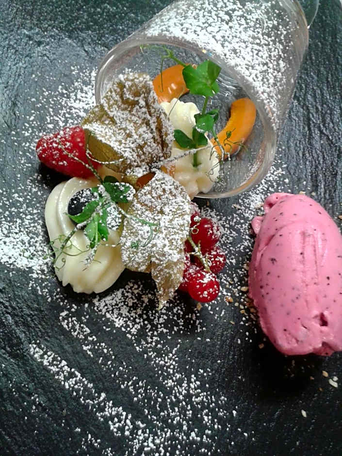 Molaris Lodge