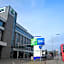 Holiday Inn Express London Heathrow T5 By IHG