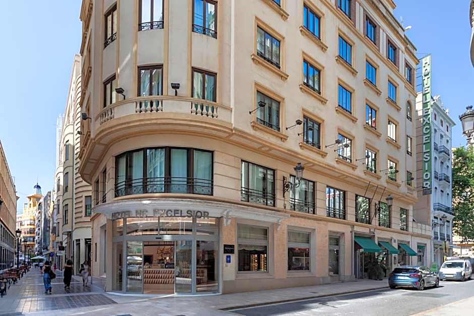 Catalonia Excelsior Hotel
