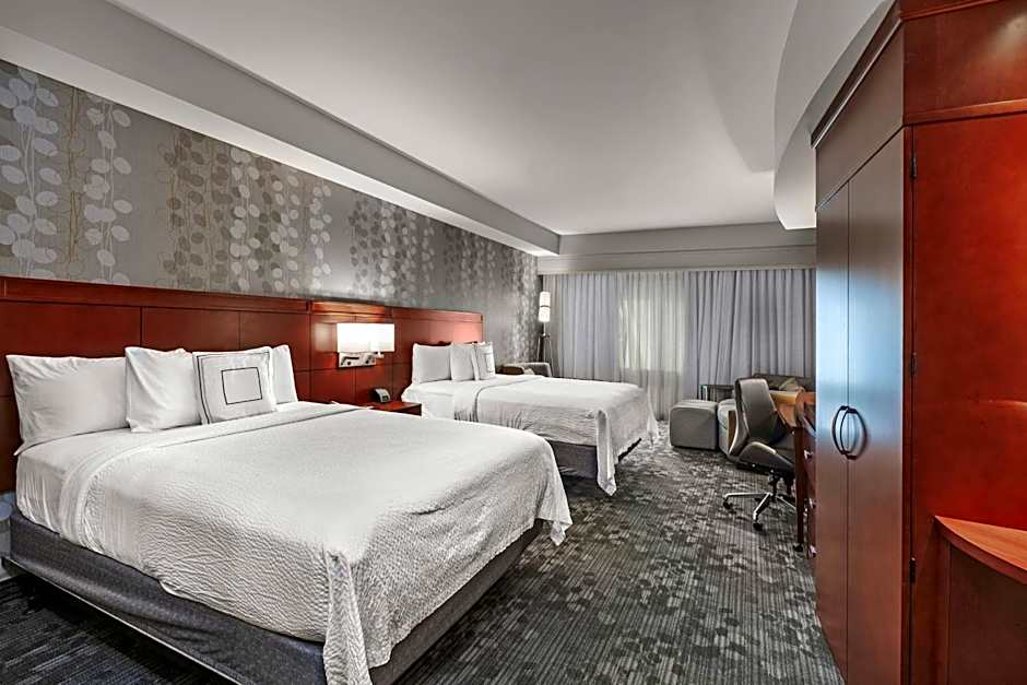 Courtyard by Marriott Tulsa Woodland Hills