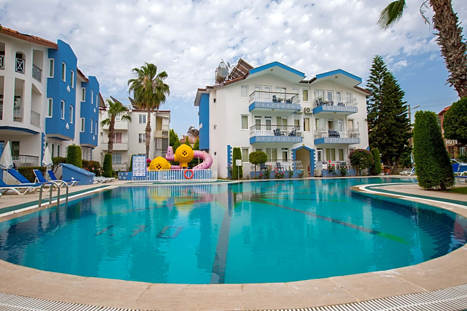 Side Papaya Apart Hotel