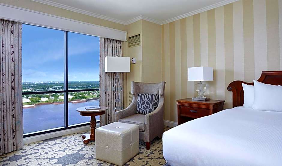 Hilton New Orleans Riverside