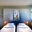 B&B HOTEL CHATEAUROUX Aéroport