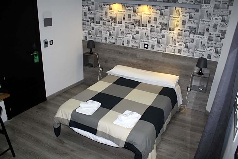 Hostal MH Fuencarral