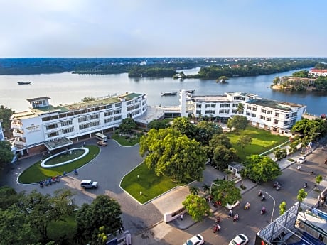 Huong Giang Hotel Resort & Spa