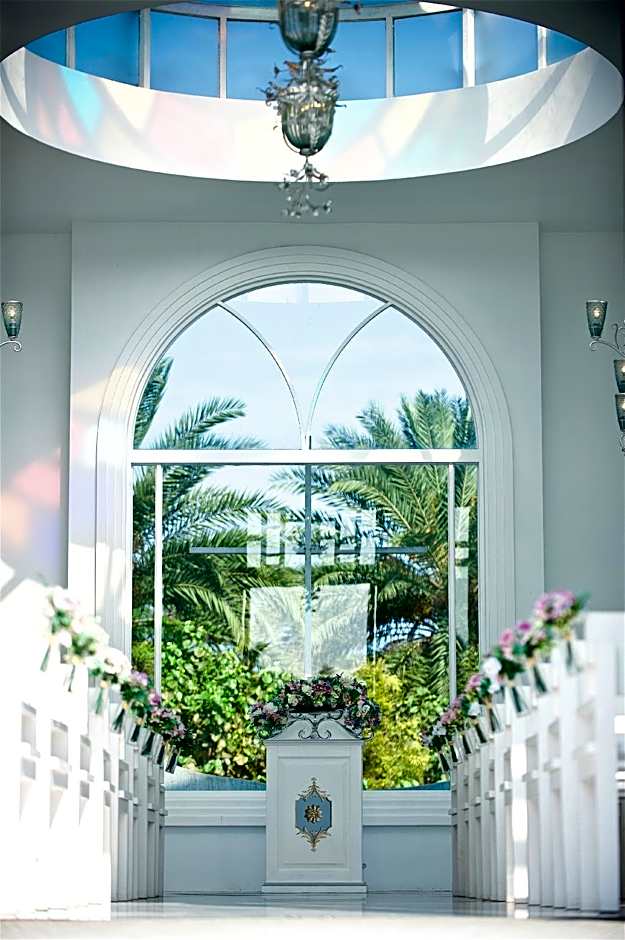 Shangrila Boutique Hotel