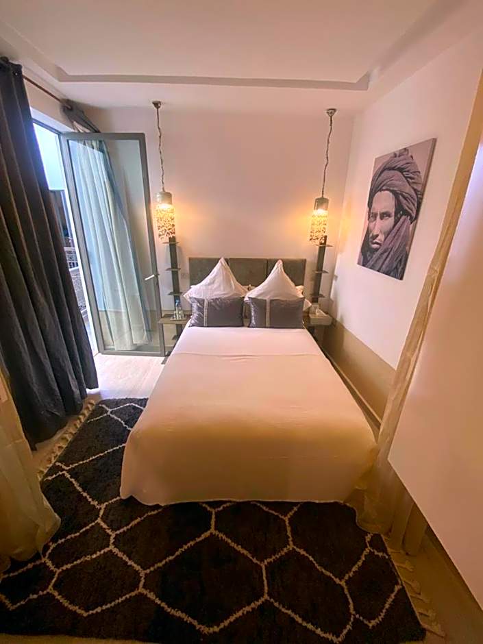 Riad Dar 73