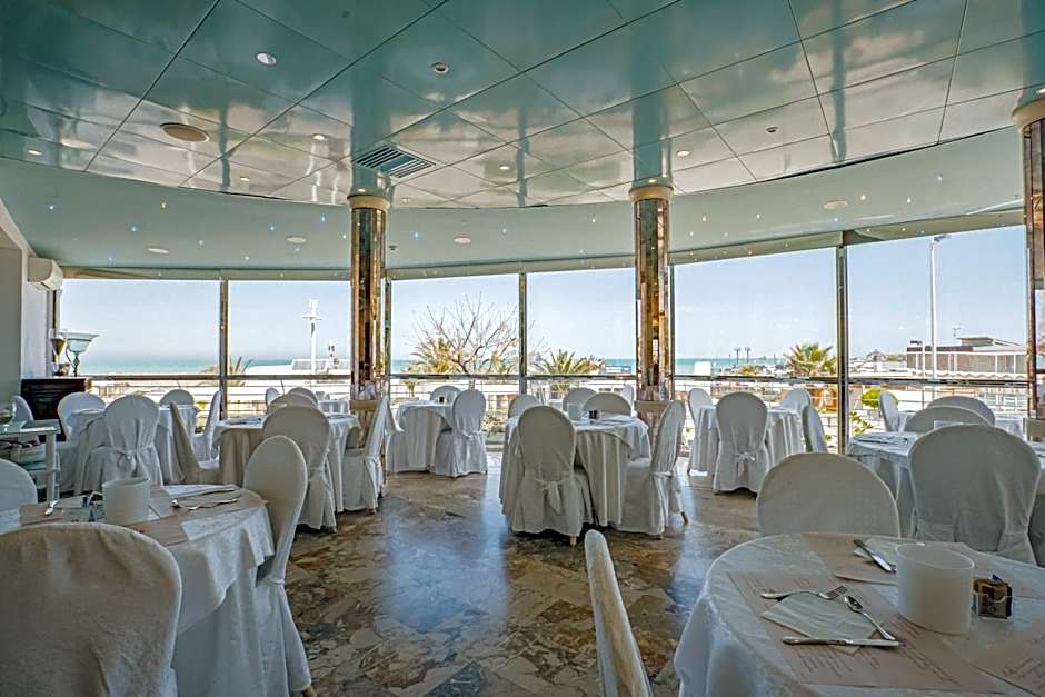 Hotel Des Nations - Vintage Hotel sul mare