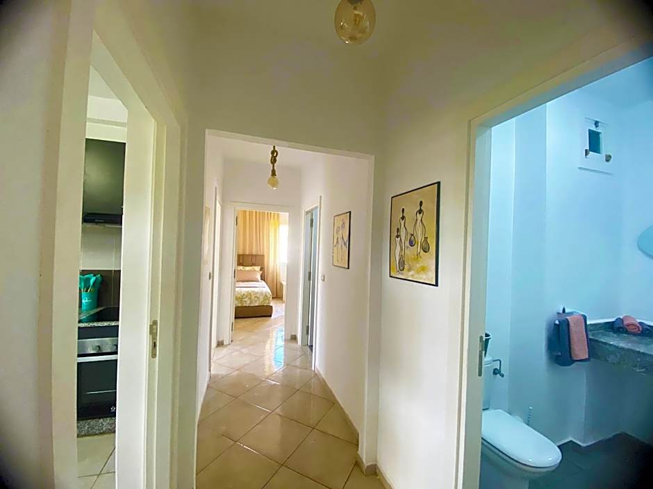 Vista Nest Home - Imi Ouaddar bien équipé avec terrasse