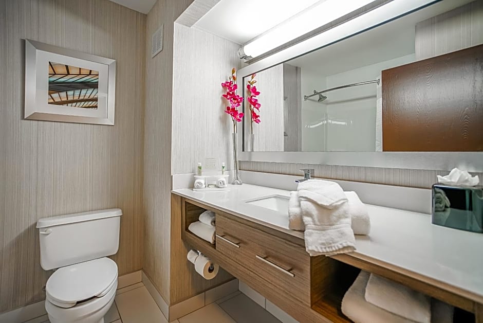 Sleep Inn & Suites