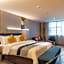 Home Inn Hotel (Guangzhou Yongqingfang Ruyifang Subway Station Branch)