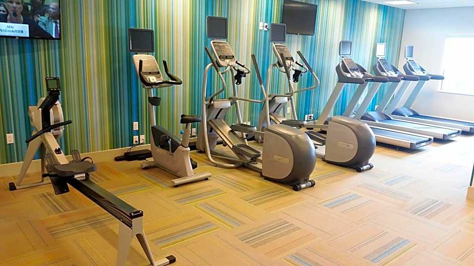 Holiday Inn Express & Suites Pahrump By IHG