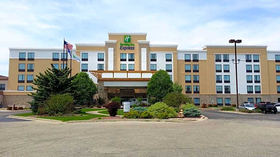 Holiday Inn Express Janesville-I-90 & US Highway 14 By IHG