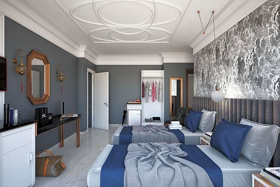 NENESSA HOTEL