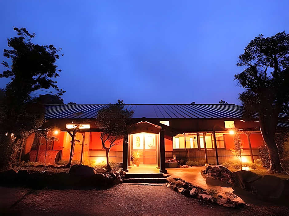 Yufuin Ryokan Wazanho