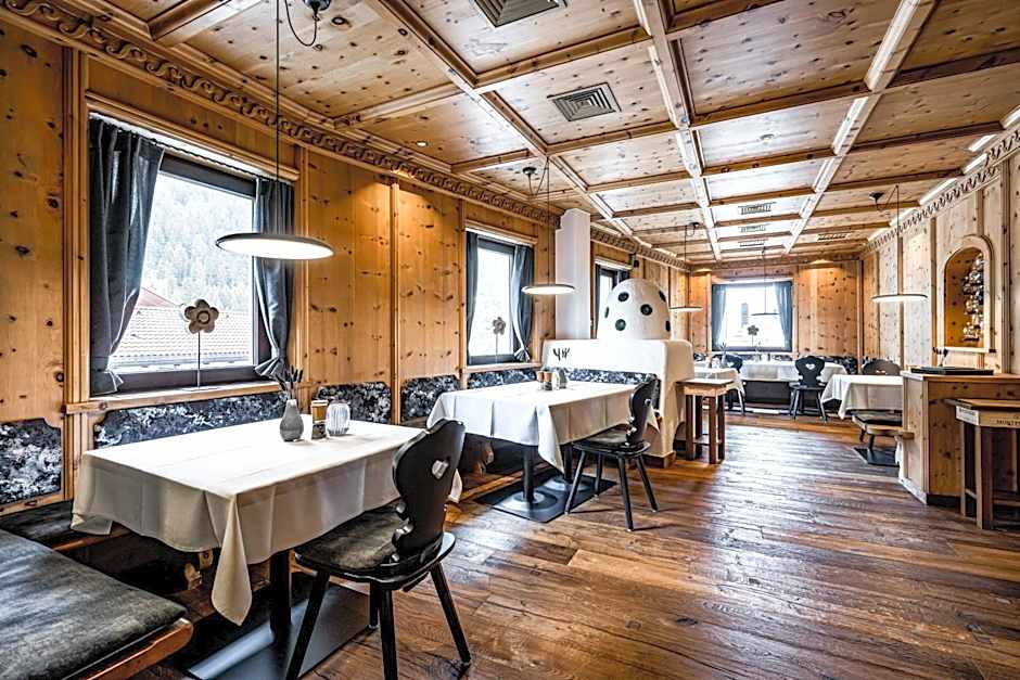 Hotel Alpina Sölden - Adults Only